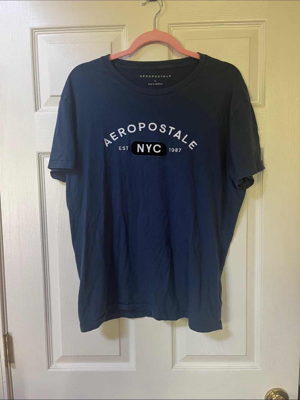 Aeropostale Men's Dark Blue NYC Logo Short Sleeve Tee